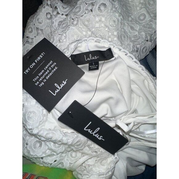 NWT Lulu’s Lace Travel White Floral Crochet Lace Backless Mini Dress Size Large - Picture 11 of 16